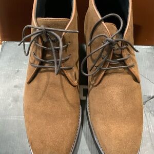 Men’s Aldo suede short boots. Like new! Size 10
